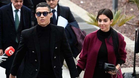 Ronaldo in tribunale a Madrid, patteggiamento con il fisco: ''Tutto perfetto''