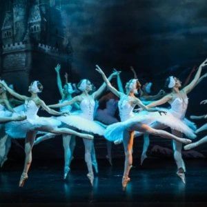I Russian Stars danzano al Teatro Nuovo, Sorgentone feat "Don" Diego Geraci