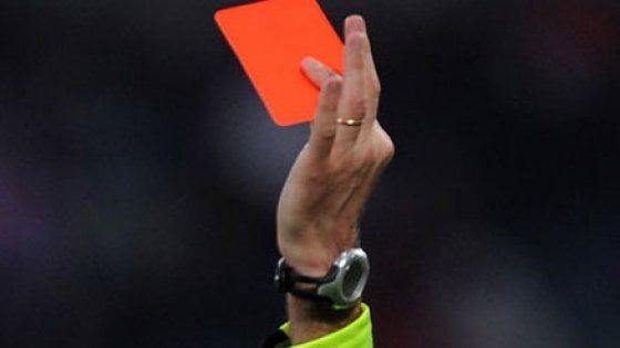 Umbria, danno dello "juventino" all'arbitro: per il giudice è un'offesa
