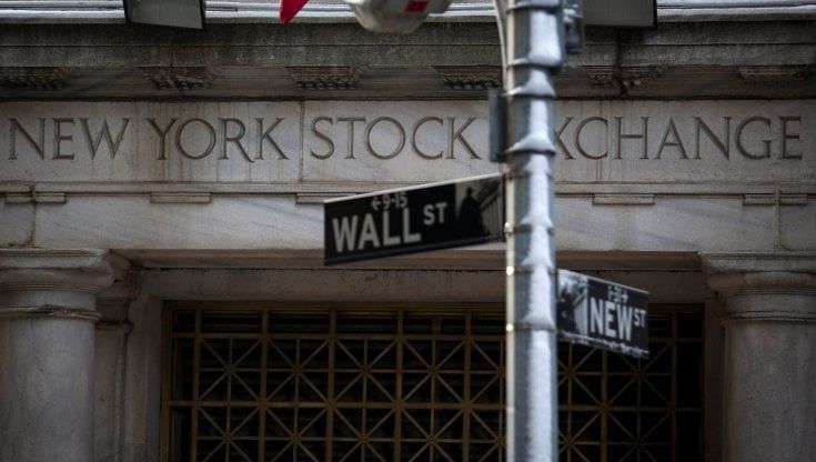 Le Borse Ue chiudono in rialzo con la manifattura più forte del previsto. Anche Wall Street risale