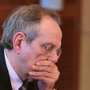Banche, il governo pronto a mettere 20 miliardi (di debito) per i salvataggi
