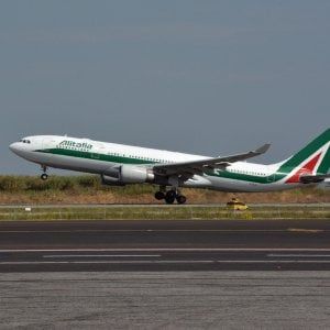 Alitalia, il volo per New York chiuso per  mancanza di passeggeri
