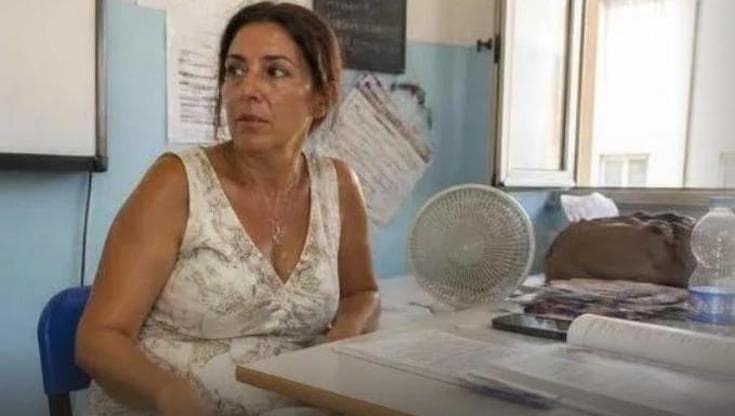 Troppo caldo per la scuola, insegnante campana lancia petizione online: a lezione il primo ottobre