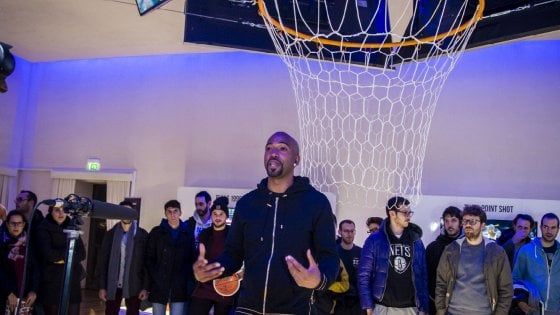 Nba, Hamilton: "Durant ha fatto la scelta giusta. Ed è anche più forte di Curry"