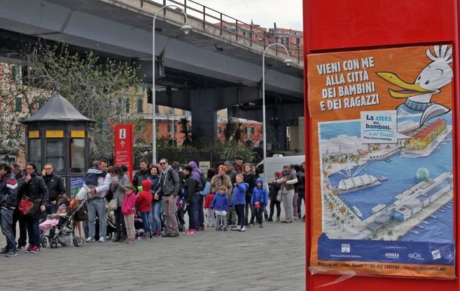 Le nuvole non fermano i turisti, è pienone