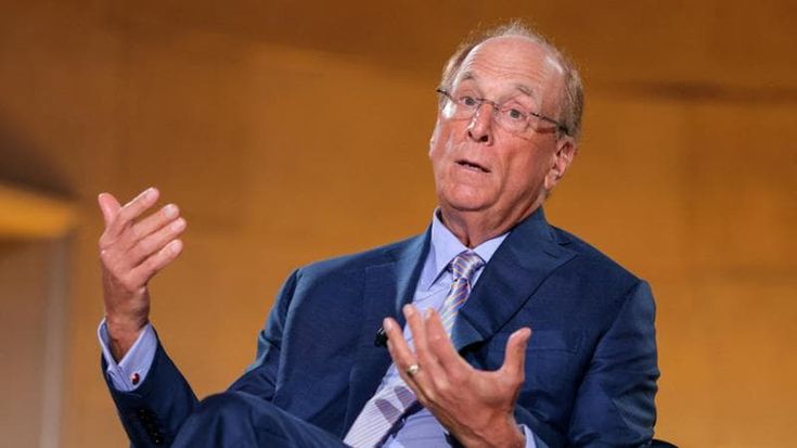 Il consiglio di Larry Fink (BlackRock): “Dimenticatevi la casa, investite nei mercati finanziari”