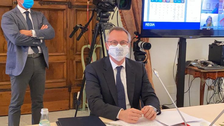 La terza via degli imprenditori all’opposizione