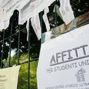 Trento, "Affitto solo a ragazze del Triveneto e della Lombardia": respinta una studentessa di Pescara