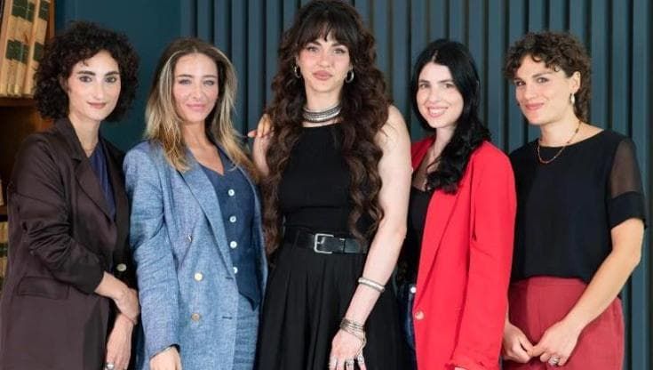 “Storia Pop”, a lezione dalle influencer nell’era dei clic