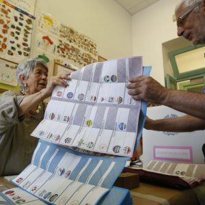 Elezioni comunali a Roma, oggi si vota. Alle 19 affluenza al 39,40%