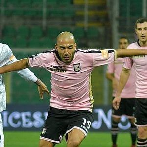 Il Palermo pareggia a Venezia ed è secondo da solo