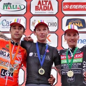 Ciclismo, Maratona delle Dolomiti: vince Cecchini, Tra le donne la spunta la Schartm&uuml;ller