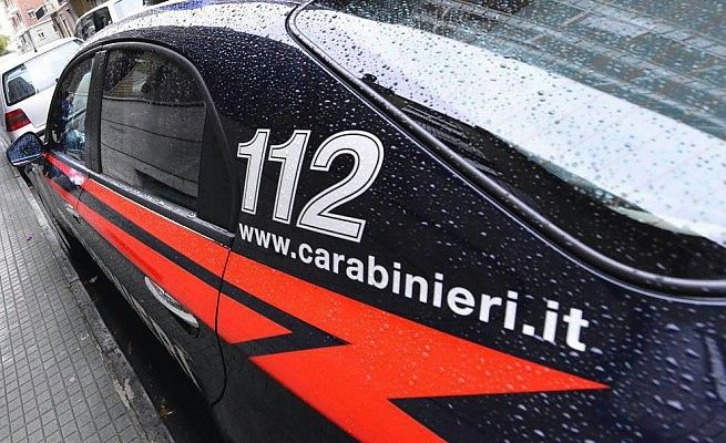 Sette coltellate dopo una lite<br />donna ferita dal marito a Gela