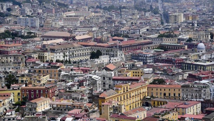 Mutui, i tassi fissi vedono il 2%. Allarme giovani: "Finanziamenti agevolati a rischio"