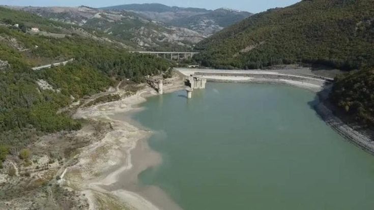 Basilicata a secco, anche a Matera primi razionamenti di acqua: “Senza pioggia a febbraio invasi totalmente asciutti”
