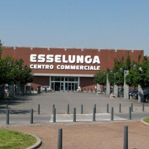 Esselunga fa il boom di utili e (finalmente) sbarca a Roma