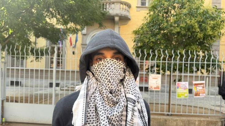 Occupazione al Boselli, preside chiama le forze dell’ordine fermato e poi rilasciato uno studente