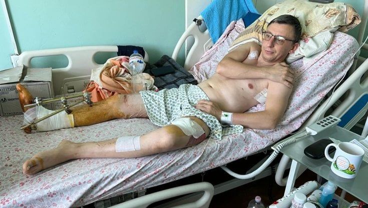 All'ospedale di Dnipro, tra i volontari ucraini feriti: "Torneremo al fronte"