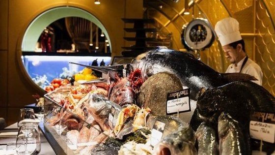Perù, Senegal, Filippine: nella cucina del Fisher cucina il mondo intero 