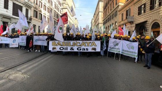 Potenza, industriali lucano a Roma per la manifestazione dei sindacati