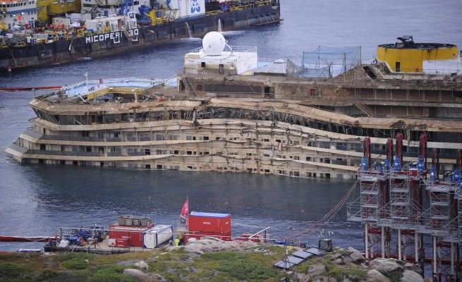 Naufragio Costa Concordia<br />"La rimozione sar&agrave; a giugno"