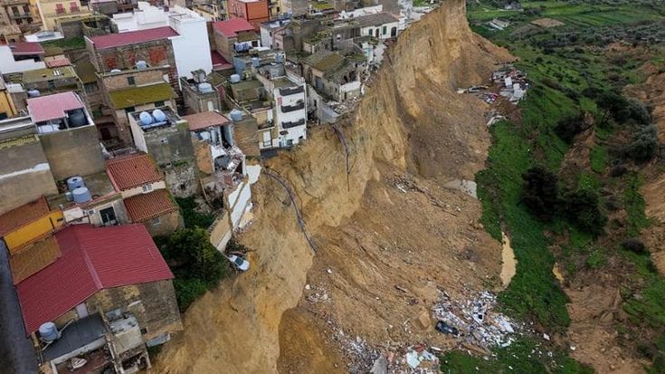 Emergenza Niscemi, per gli affitti 7 milioni. La new town divide