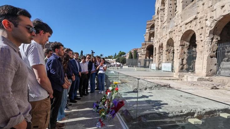 Abbiamo un’emergenza: il Colosseo