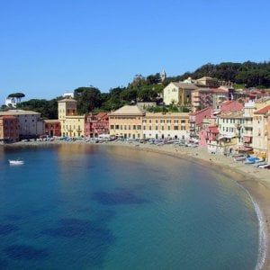 Le ferie degli italiani: più corte, ma più costose