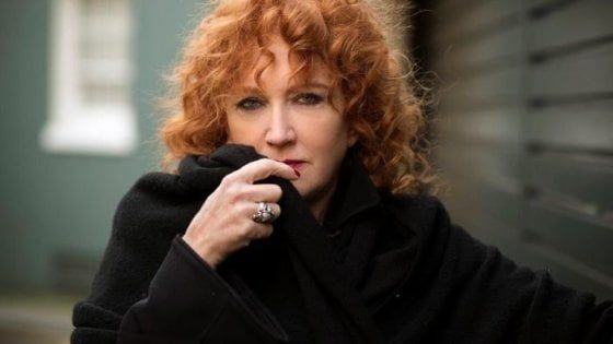 Europee, Fiorella Mannoia torna a sinistra: invita a votare La Sinistra e concede l'uso di un brano al Pd