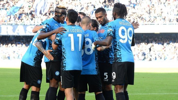 Napoli-Sassuolo 4-0: Osimhen (tripletta) e Kvaratskhelia, gli azzurri fanno tredici