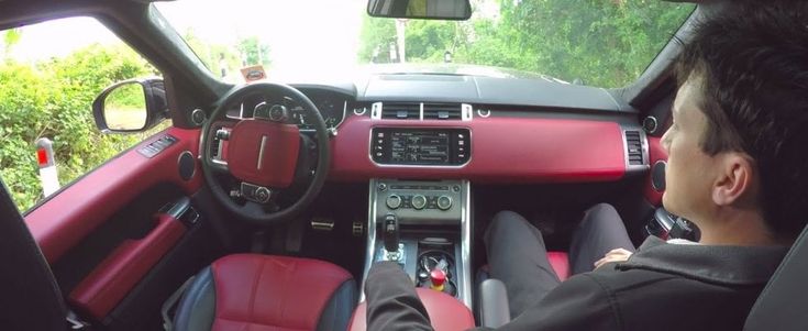 Range Rover, sempre più autonoma