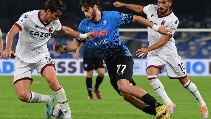 Il Bologna perde a Napoli 3-2, a segno Zirkzee e Barrow