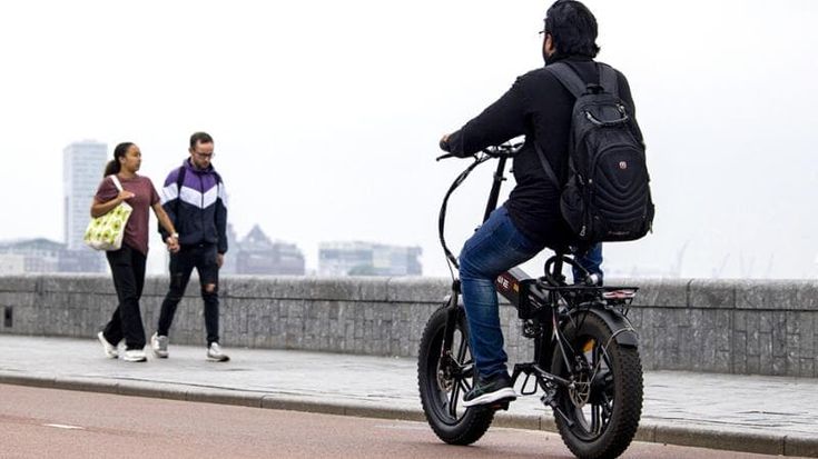 Allarme e-Fat bike: in Olanda sono il pericolo pubblico numero uno e rischiano il bando. Ecco perché