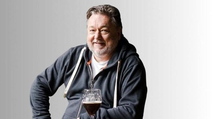 Pete Brown, the ‘lord’ of the pubs: we English are stiff and wary, but at the bar, barriers come down