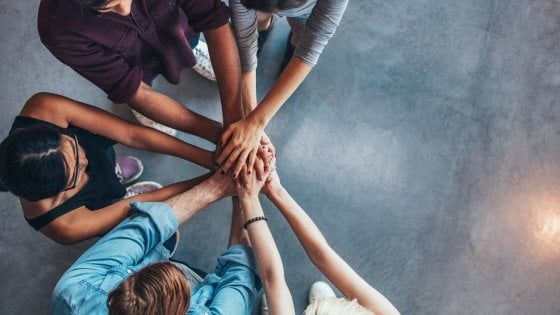 Solo il 20% delle persone ha fiducia negli altri