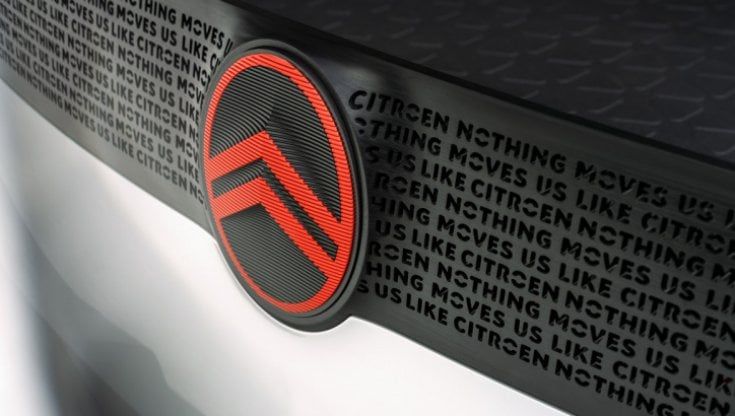 Nostalgia Citroen, il nuovo logo è quello del 1919. Ma digitale