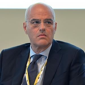 Il petrolio zavorra i conti di Eni: profitti giù dell'84%