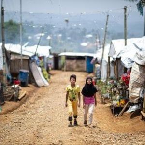 Libia, "Basta attaccare le scuole": l'appello dell'Unicef, 5 scuole distrutte, 210 chiuse, 115mila bambini a casa