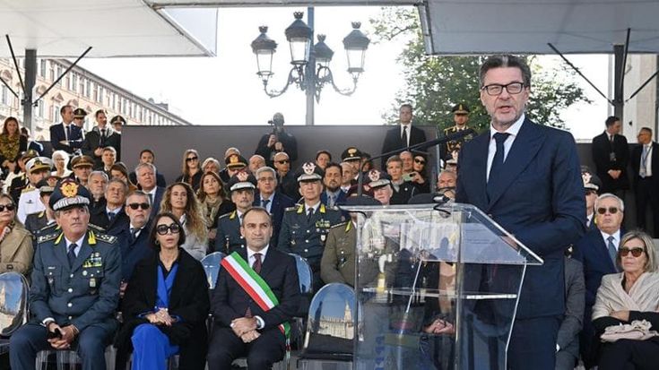 Fibercop fa lo sgambetto a Open Fiber. La sfida tra partecipate imbarazza il Mef