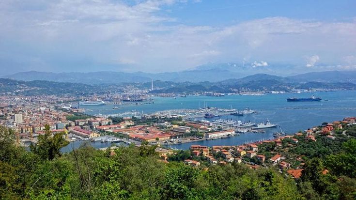 Da ponente a levante, al via il festival culturale “Un mare di discorsi”