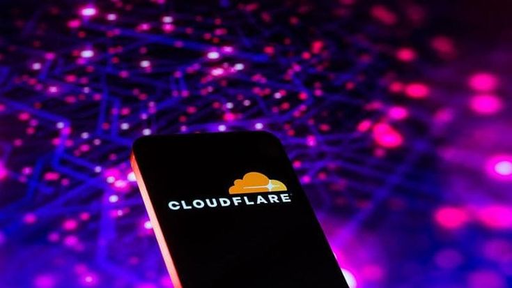 Il nodo ingarbugliato di Cloudflare: quando la politica rischia di prevalere sulla tecnica