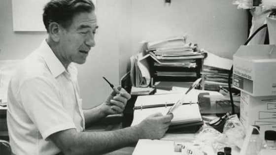 Addio a Stanley Cohen, Nobel per la Medicina con Levi Montalcini