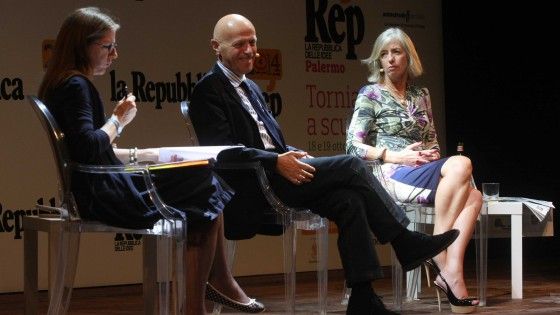 Il ministro Giannini a Repidee: "I professori hanno il diritto di aggiornarsi"