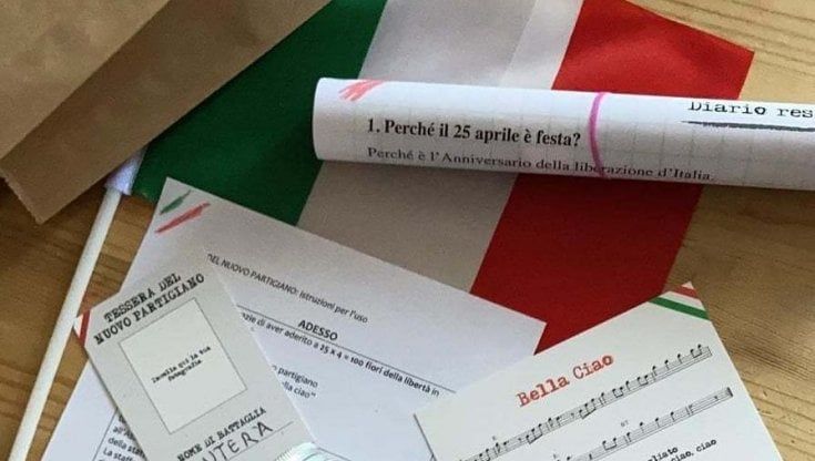 Usmate Velate, il "kit del nuovo partigiano" a scuola scatena la protesta leghista. E al Comune arriva l'attacco hacker