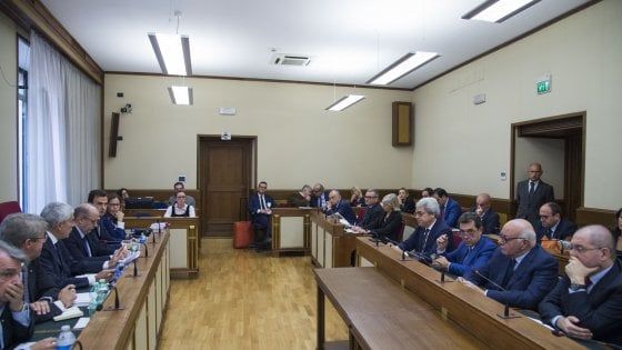 Banche venete, le richieste di risarcimento potrebbero arrivare a 4 miliardi. Ma nessuno pagherà