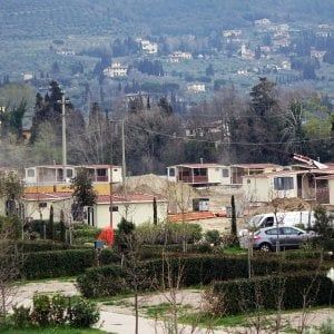 Firenze, il bungalow prenotato nel nuovo campeggio non c’è: “Mancano i permessi” 