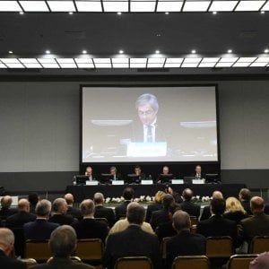 Carige, riparte la corsa: "Avanti veloce, ce la faremo"