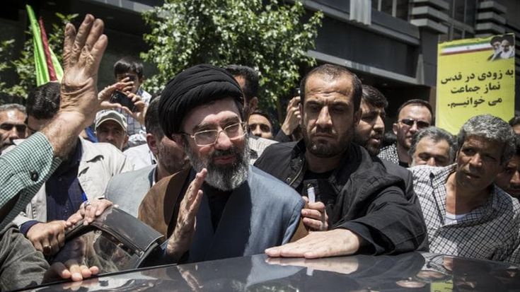 Case di lusso e cure per l’infertilità, la vita dorata a Londra del figlio di Khamenei