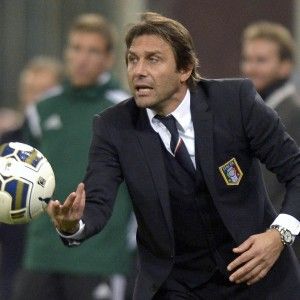 Nazionale, Conte e la fede: ''Dio mi ha dato tanto''. Visita al Palermo: "Qui per Dybala e Vazquez"