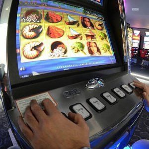 I rischi dell'azzardo di Stato: in Italia un mercato da 80 miliardi